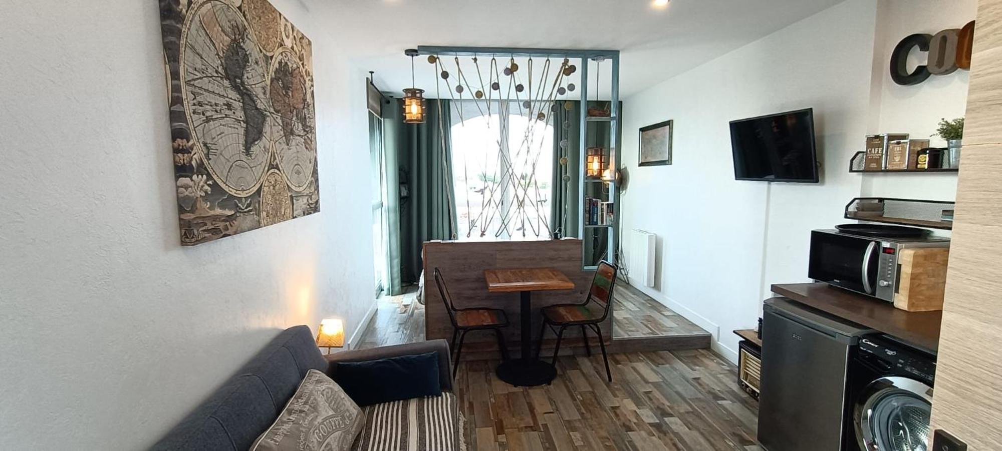 Le Semaphore - Studio Climatise, Grande Terrasse Vue Mer - Parking, Wifi La Grande-Motte Exterior photo