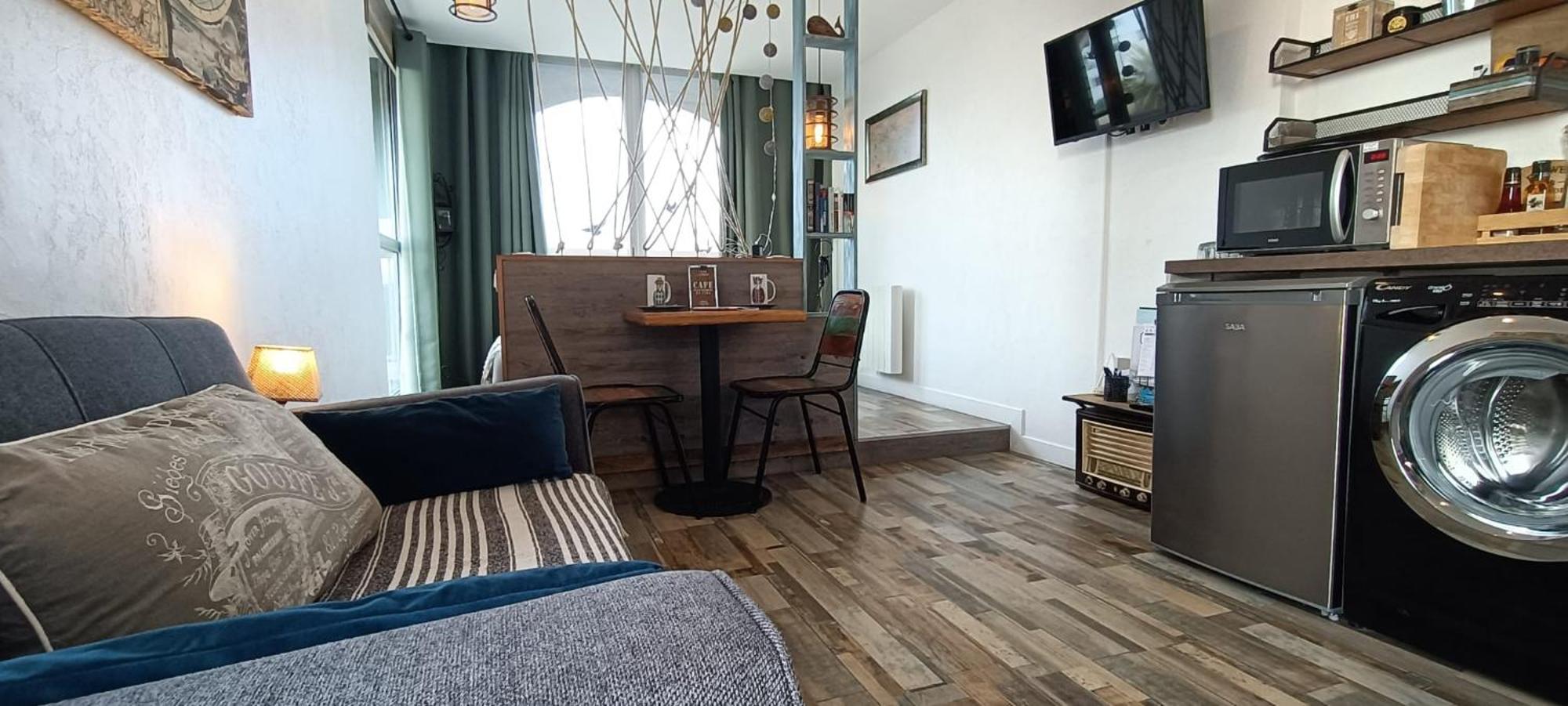 Le Semaphore - Studio Climatise, Grande Terrasse Vue Mer - Parking, Wifi La Grande-Motte Exterior photo